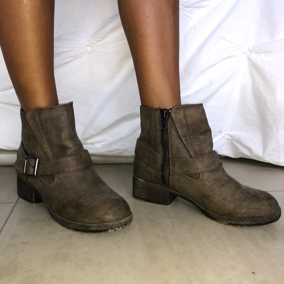 Madden Girl Shoes - Madden Girl Wicker Grey Leather Booties